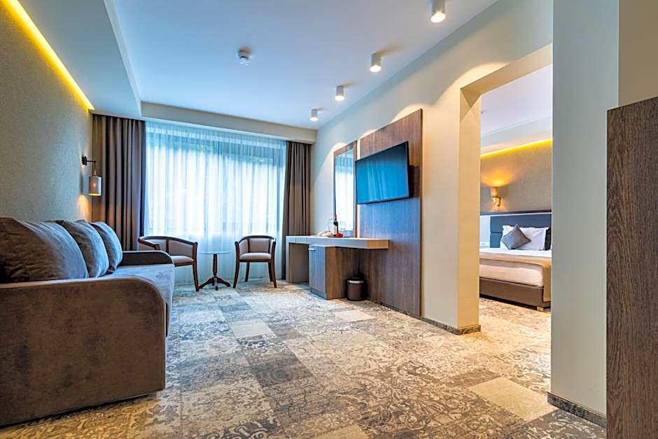 Hotel IZVOARE Caciulata