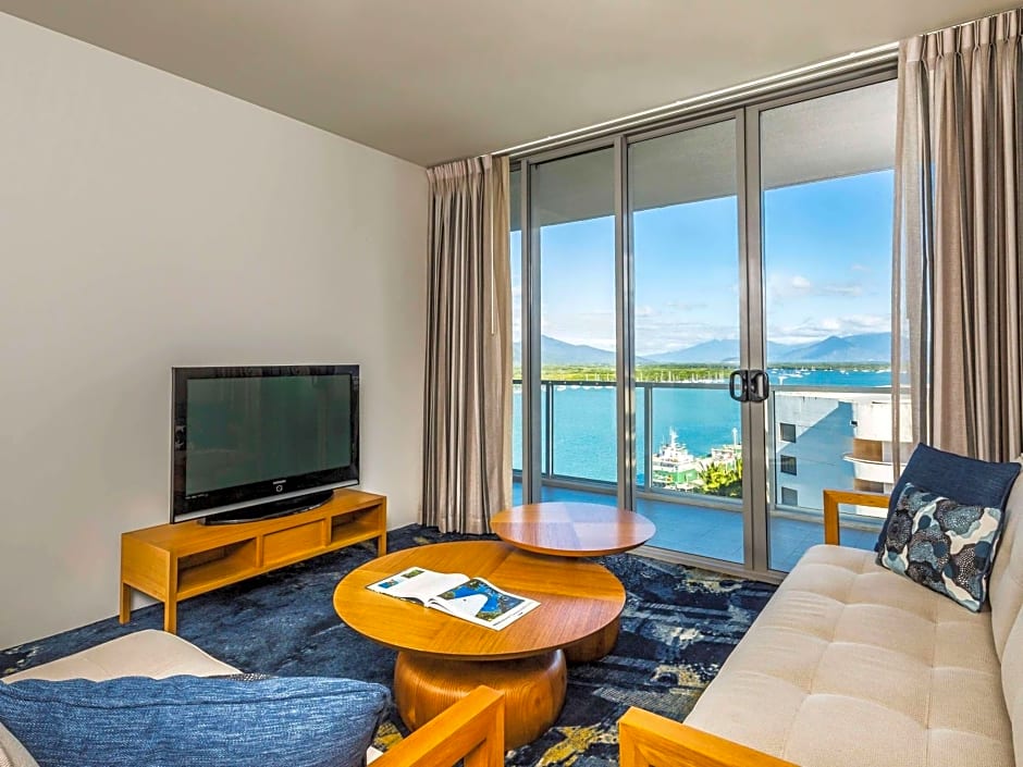 The Sebel Cairns Harbour Lights