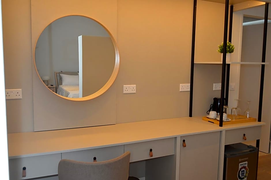 LEONDIANA Boutique Hotel