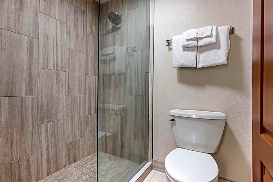 Elizabeth Oceanfront Suites, Ascend Hotel Collection