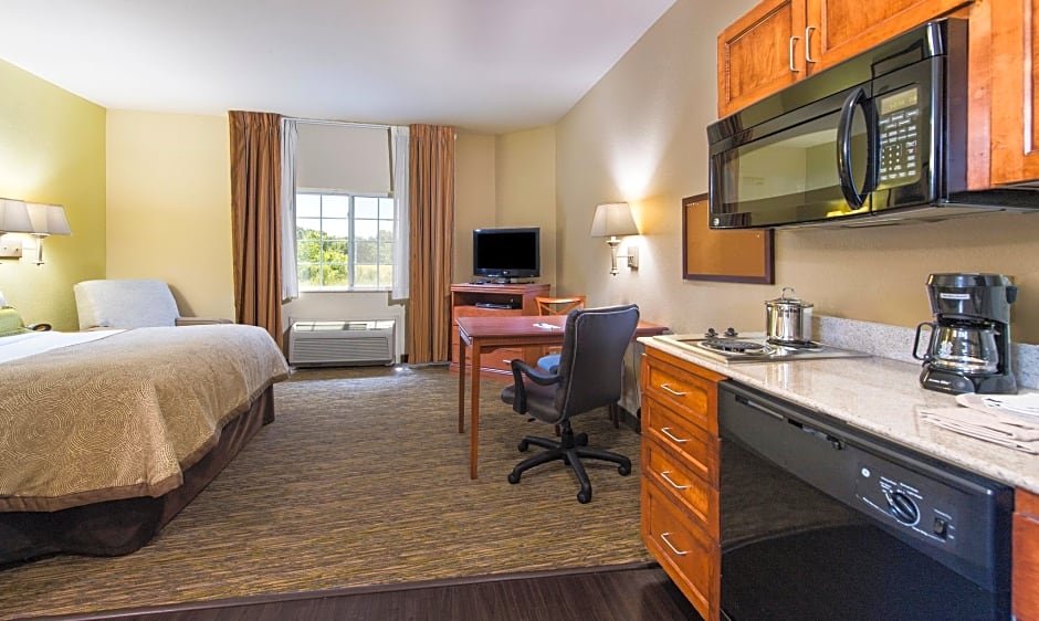 Candlewood Suites Macon By IHG