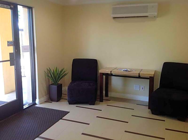 Americas Best Value Inn Riverside