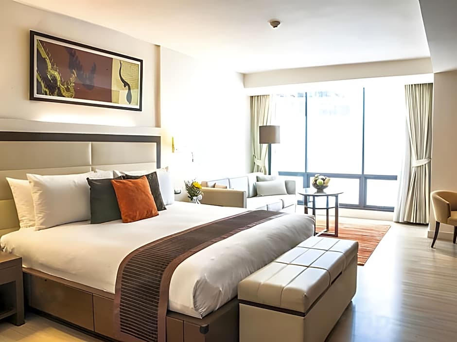 Oakwood Residence Sukhumvit 24 Bangkok