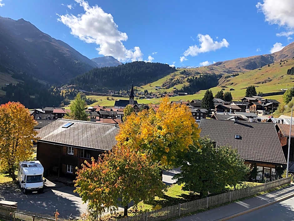 Mountain Lodge Sedrun