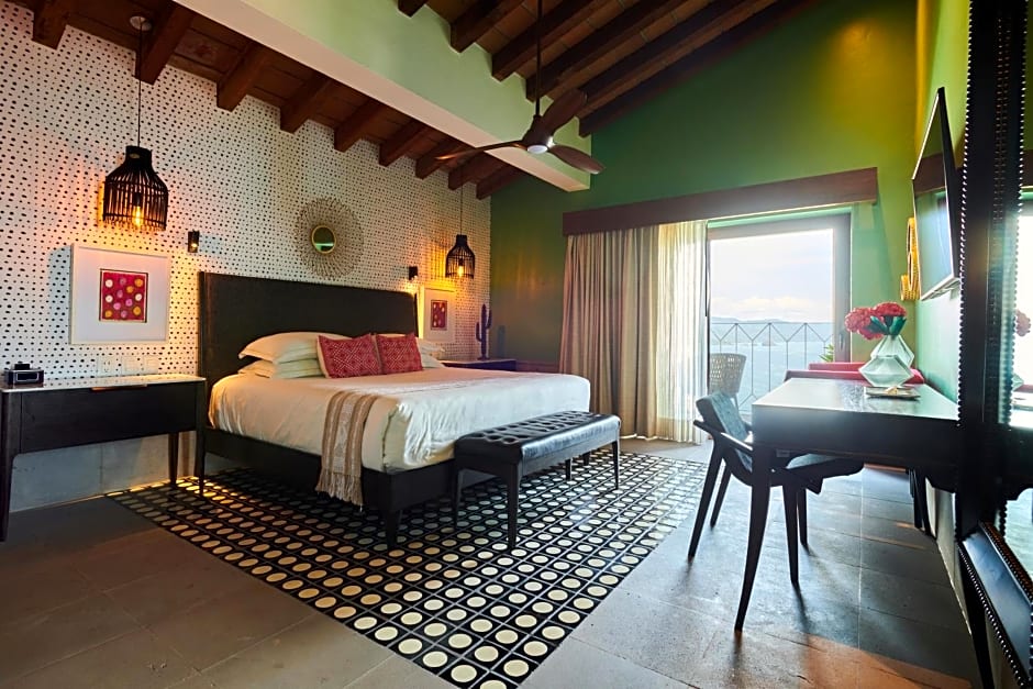 Hotel Luxury Patio Azul