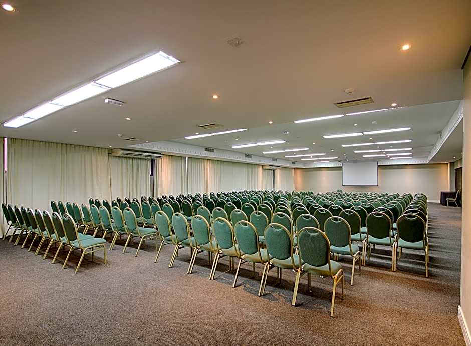 Hotel Victoria Villa Curitiba by Nacional Inn
