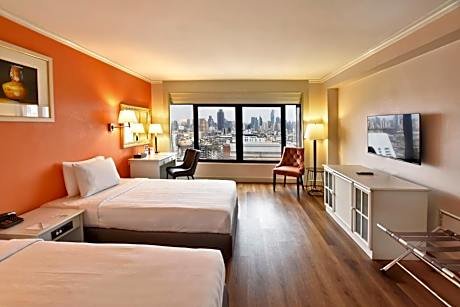 Deluxe River View Twin