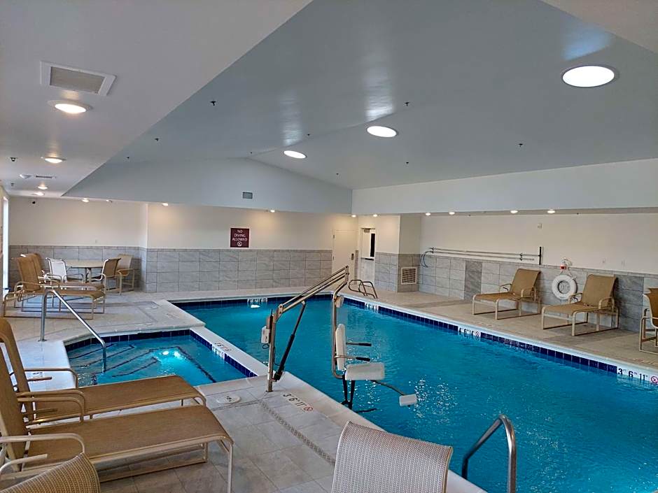 Best Western Plus Silver Saddle Inn