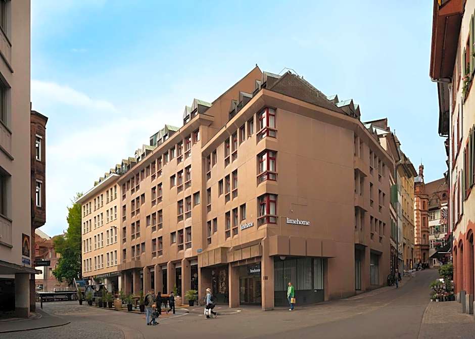 Limehome Basel Town Hall