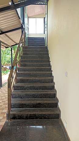 Hotel Sushegad Guhagar Beach