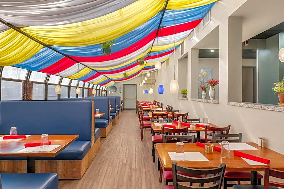 Suburban Studios Salt Lake City Airport