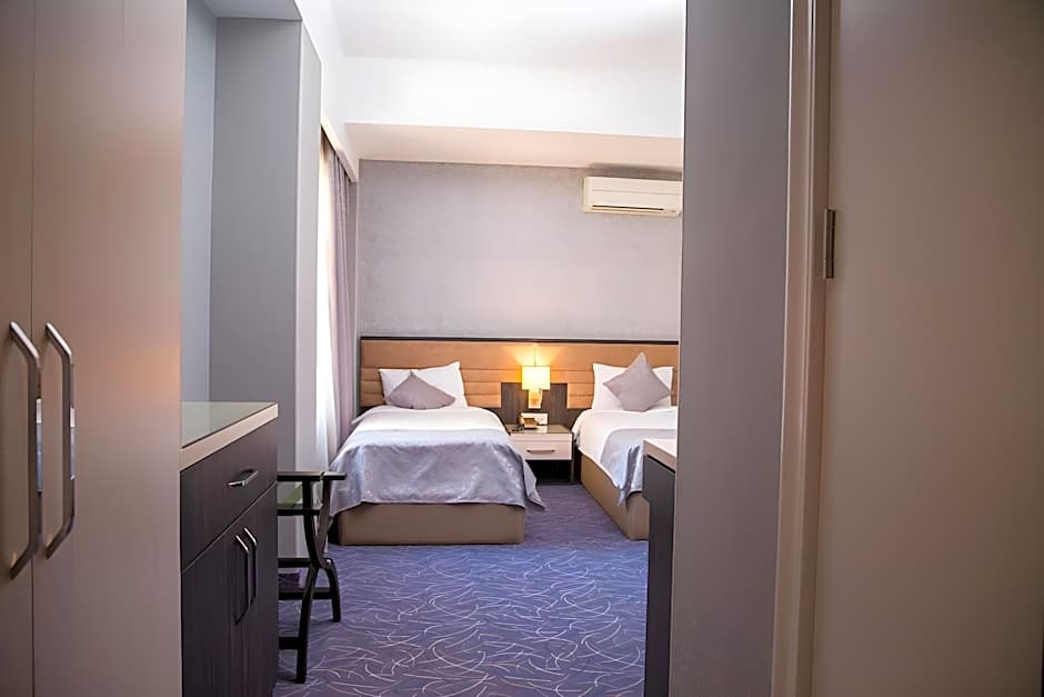 Parkway inn Hotel and Spa