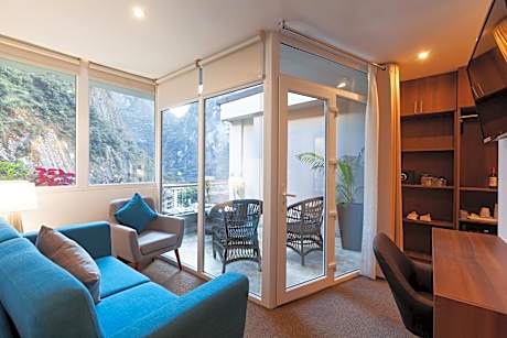 Inti Punku Machupicchu Hotel & Suites