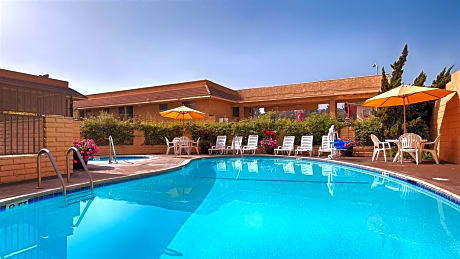 Monterey Park Inn