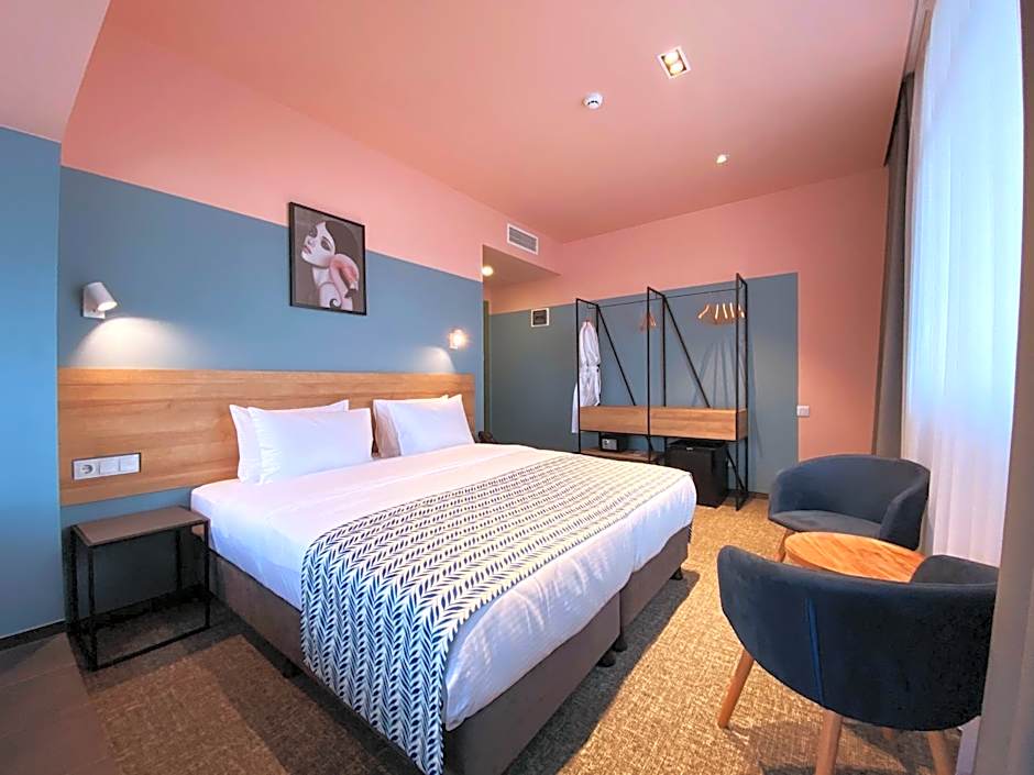 Vera Hills Boutique Hotel