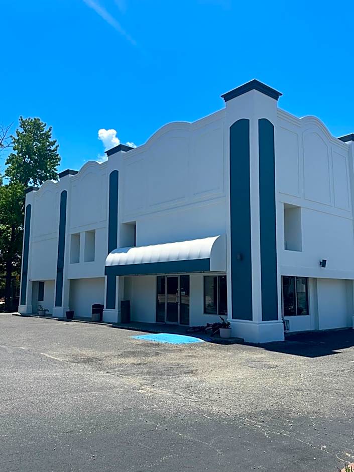 Key West Inn - Newport News