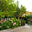 Hotel Villa Maria & Apartment