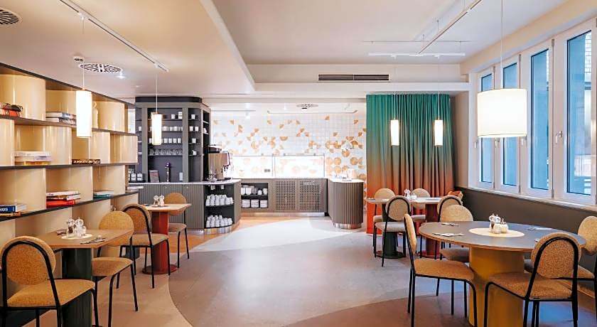 AZIMUT Hotel Cologne