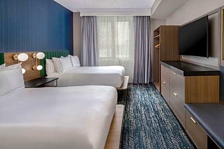Suite with Two Double Beds - Non-Smoking
