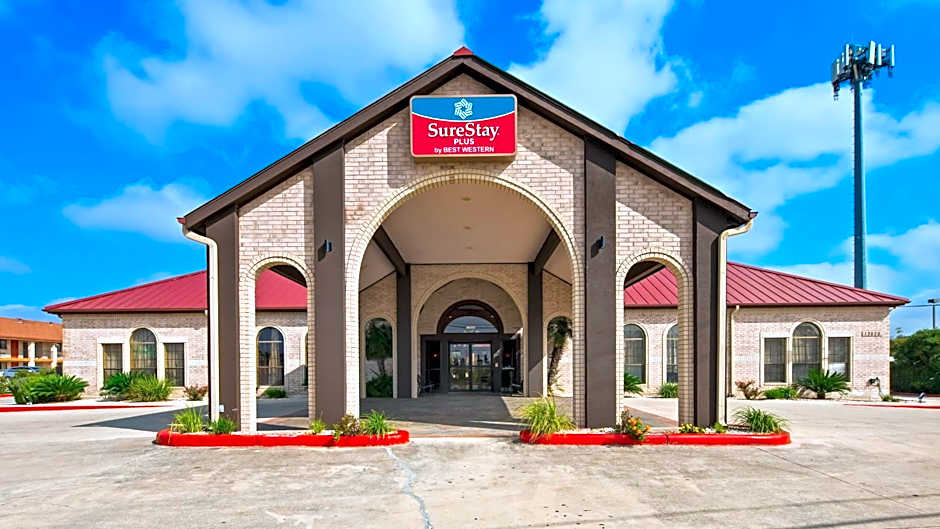 SureStay Plus by Best Western San Antonio Fiesta Inn