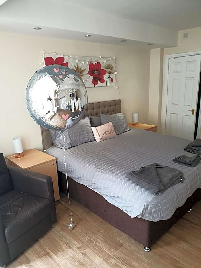 The Winter Garden Suites