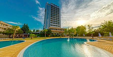 Kamenec Hotel