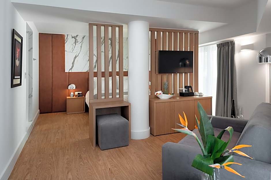 Elia Ermou Athens Hotel