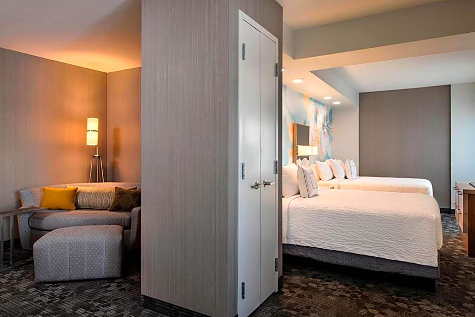 Courtyard by Marriott Calgary South