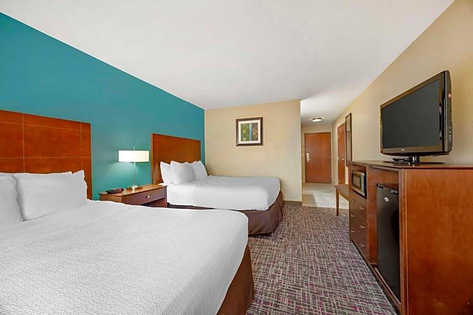 Best Western Plus Venture Inn