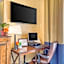 Best Western Winners Circle Inn