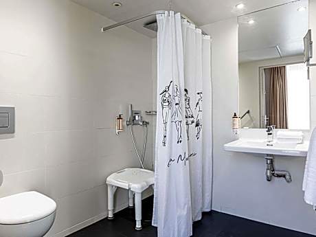 Accessible Classic Room with One Double Bed