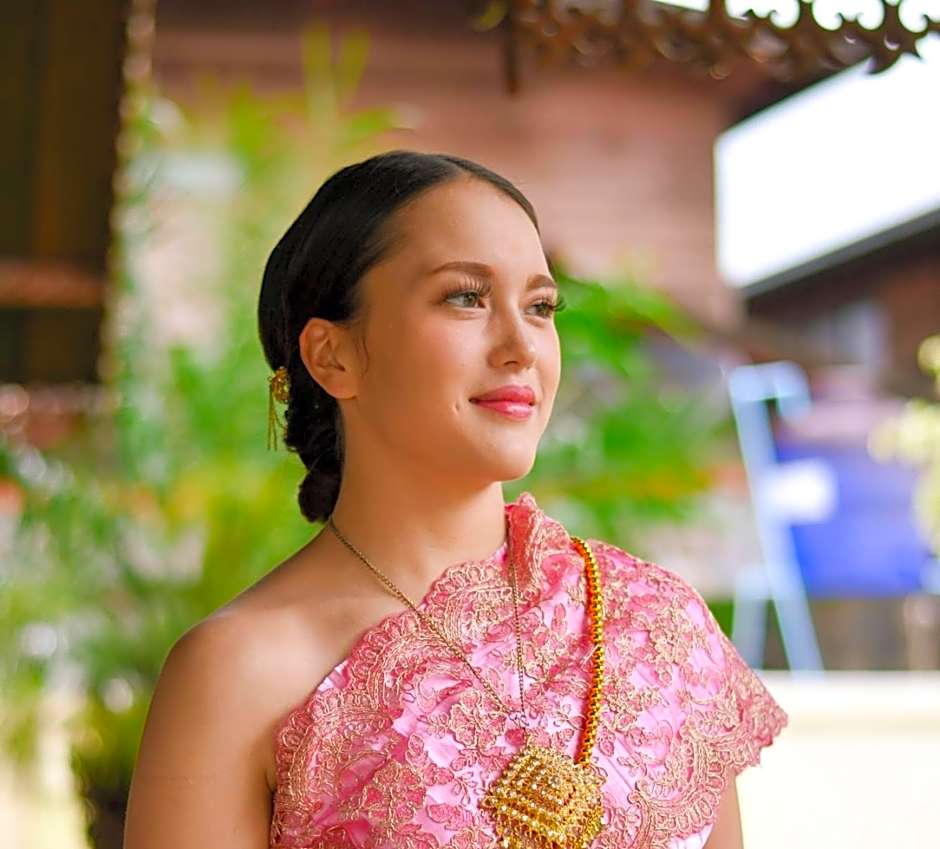 โรงแรมเรือนไทย 2 บึงโขงหลง