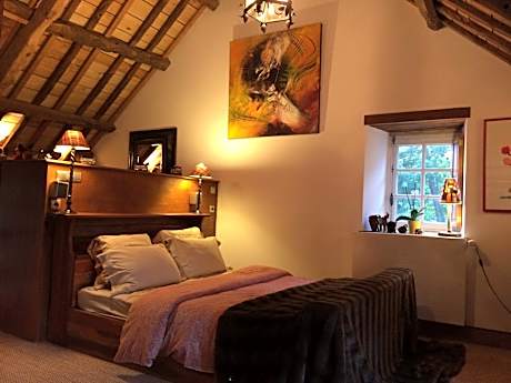 Deluxe Suite with Spa Bath - 131 ft²