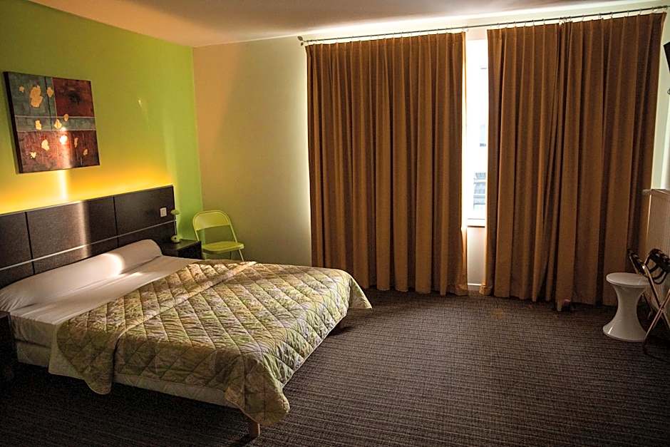 Logis Hôtel Restaurant La Vraine