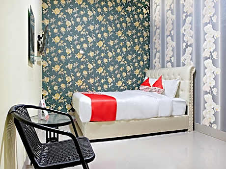 OYO 2595 Hotel Jinan Makassar