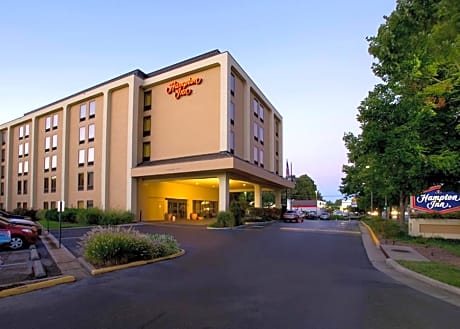Hampton Inn Fairfax City