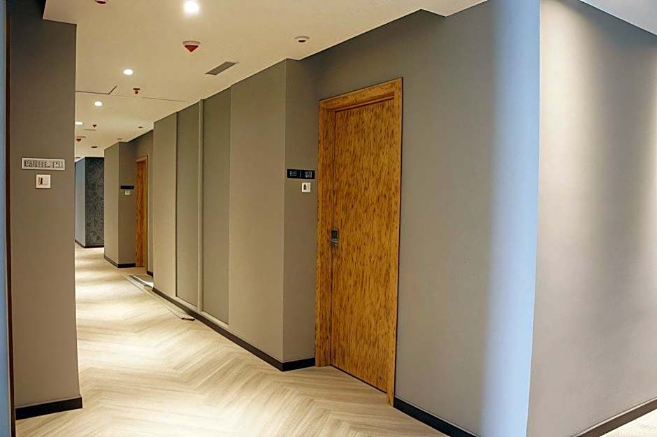 All Nite And Day Veteran