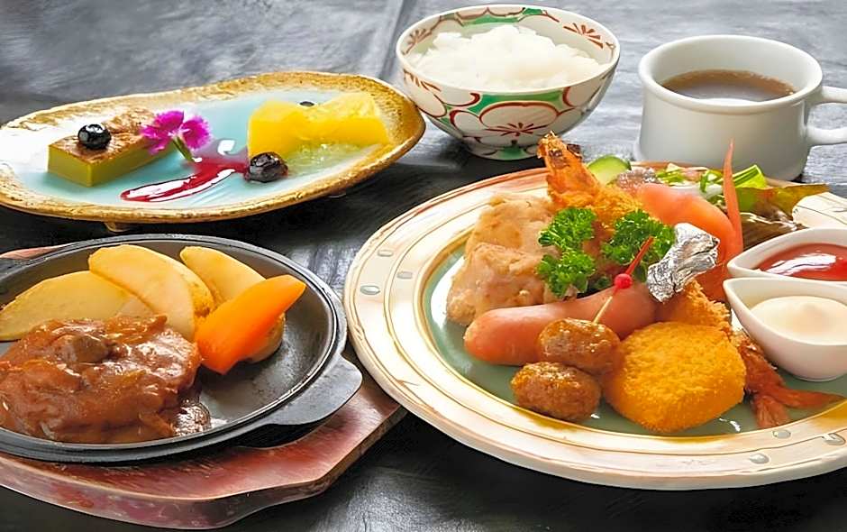 Yufuin Onsen Hinoharu Ryokan