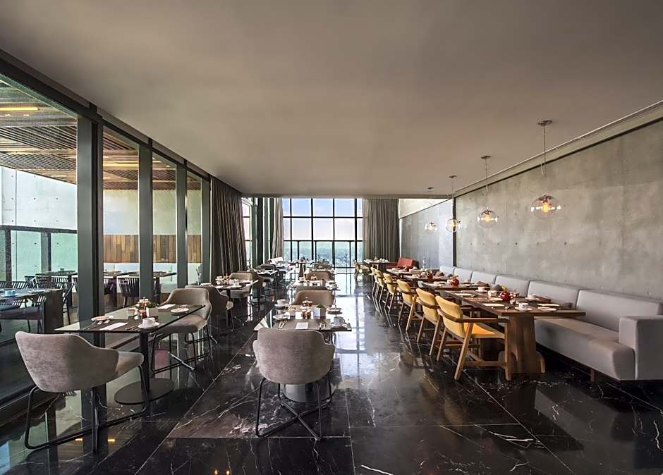 Fiesta Americana Monterrey Pabellon M.