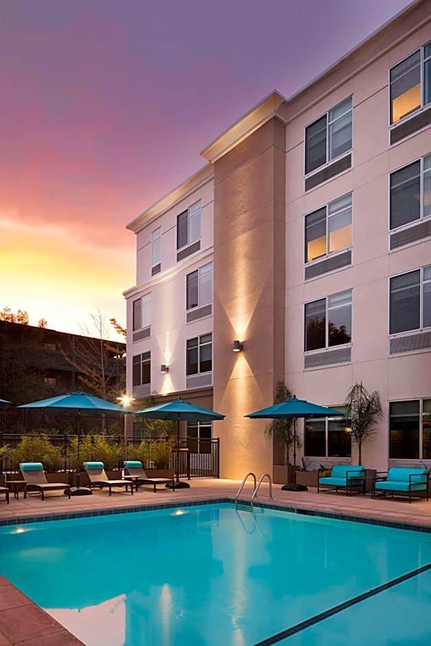 Hyatt Place Santa Cruz