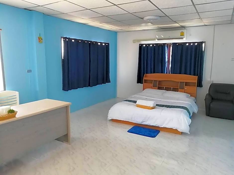 Photo 1 of 7 of Double Room