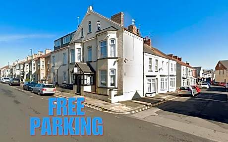 OYO Tudor Lodge - Redcar Beach