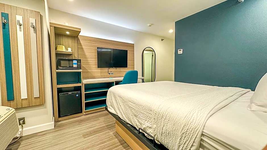 Baymont by Wyndham Henrietta/Rochester