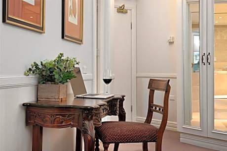 Grand Deluxe Double Room with Valley View