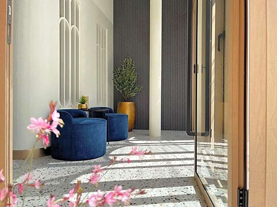 Hub Hua Hin 57 Hotel