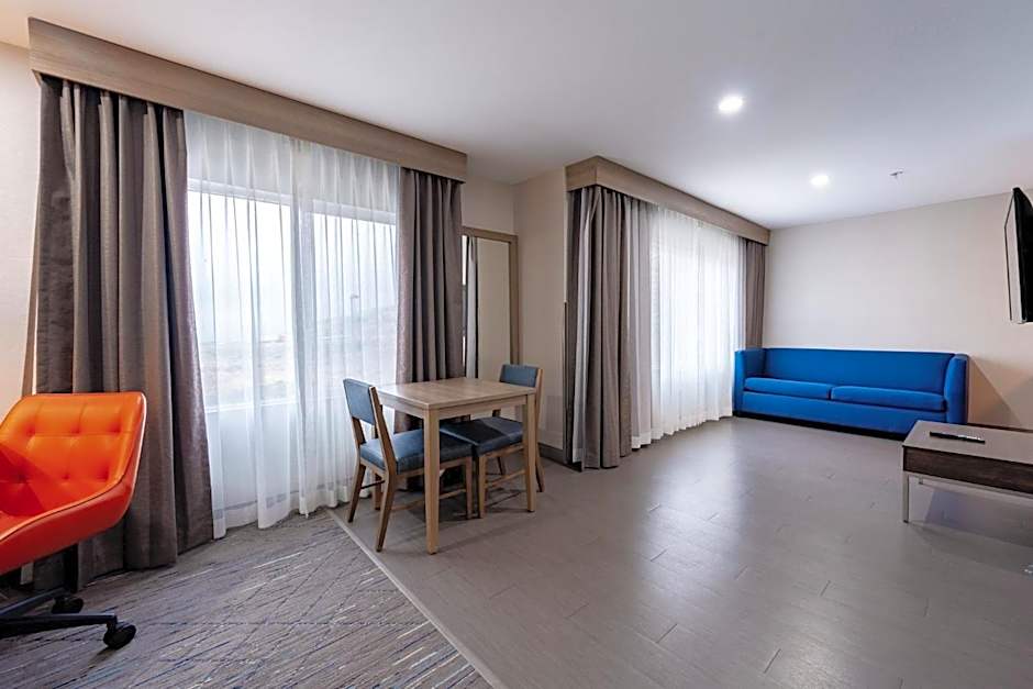 Holiday Inn Express & Suites Frazier Park By IHG