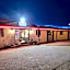 GRIZZLY MOTEL