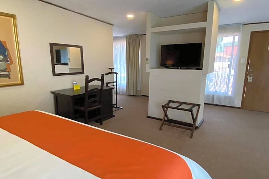 Collection O Hotel La Huerta Golf & Hotel, Cholula