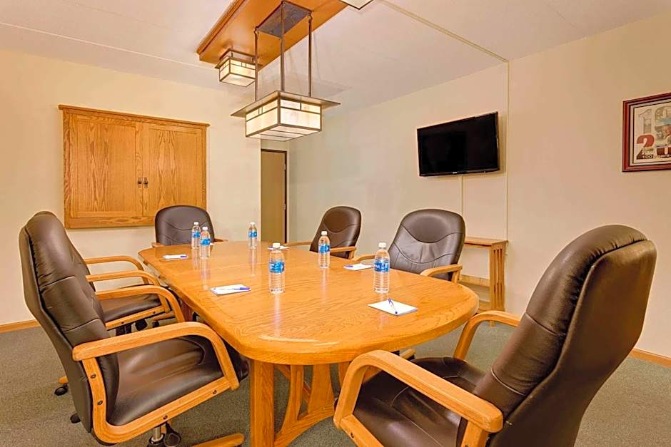 Baymont by Wyndham Owatonna