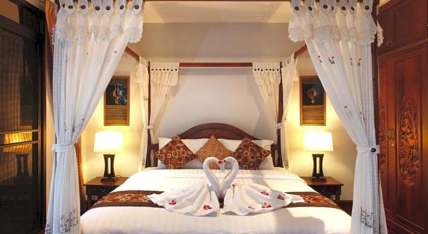 Kata Sea View Villas